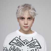 Ваня Дмитриенко - скачать песни