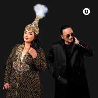 Roza Alqoja, Аққу Байжігіт - Кәделім